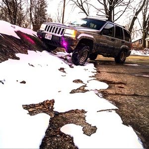 Meet your Posher, Colt